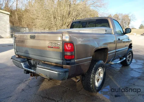 2001 Dodge Ram 1500 St from USA, damaged, VIN 1B7HF16Z01S721650